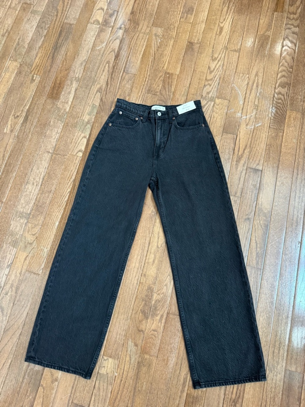 NEW Abercrombie & Fitch Black The Loose Jeans in petite
